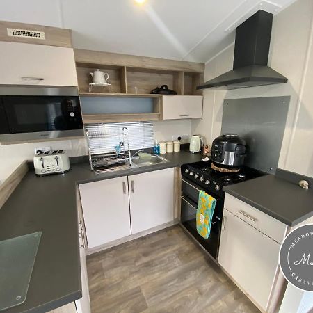 Meadow View 171 - Golden Palm - Central Heating, Wifi, Pet Friendly, Bed Linen - Meadow Lakes Caravan & Lodge Hire Chapel St. Leonards Extérieur photo