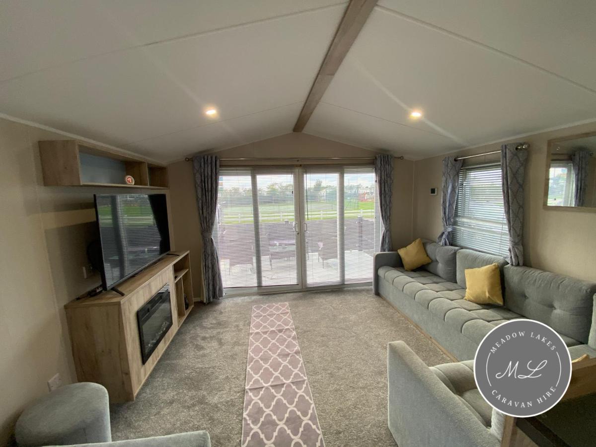 Meadow View 171 - Golden Palm - Central Heating, Wifi, Pet Friendly, Bed Linen - Meadow Lakes Caravan & Lodge Hire Chapel St. Leonards Extérieur photo